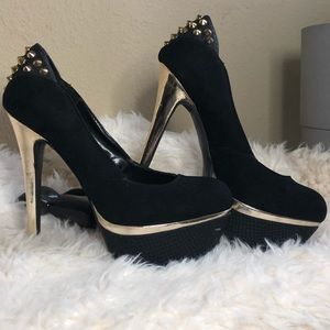 G by guess black/gold platform stiletto heels
